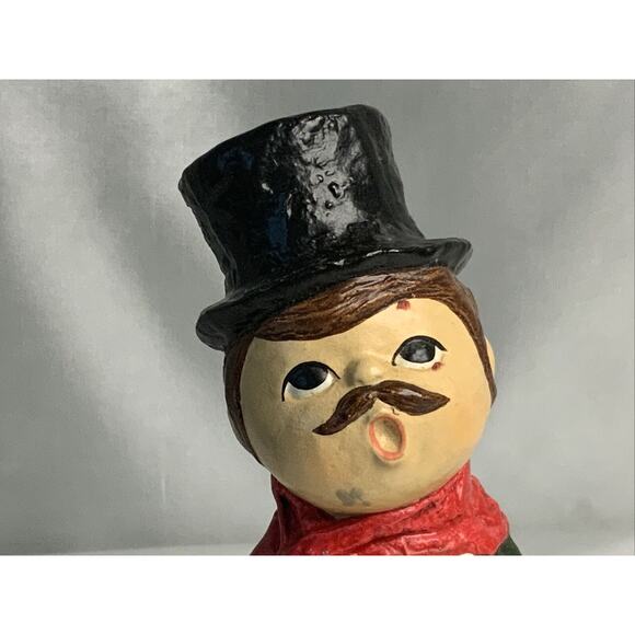 Carolers Boy Girl Ceramic Figurines Hand Panted Vintage Christmas Holiday Decor - Picture 6 of 7